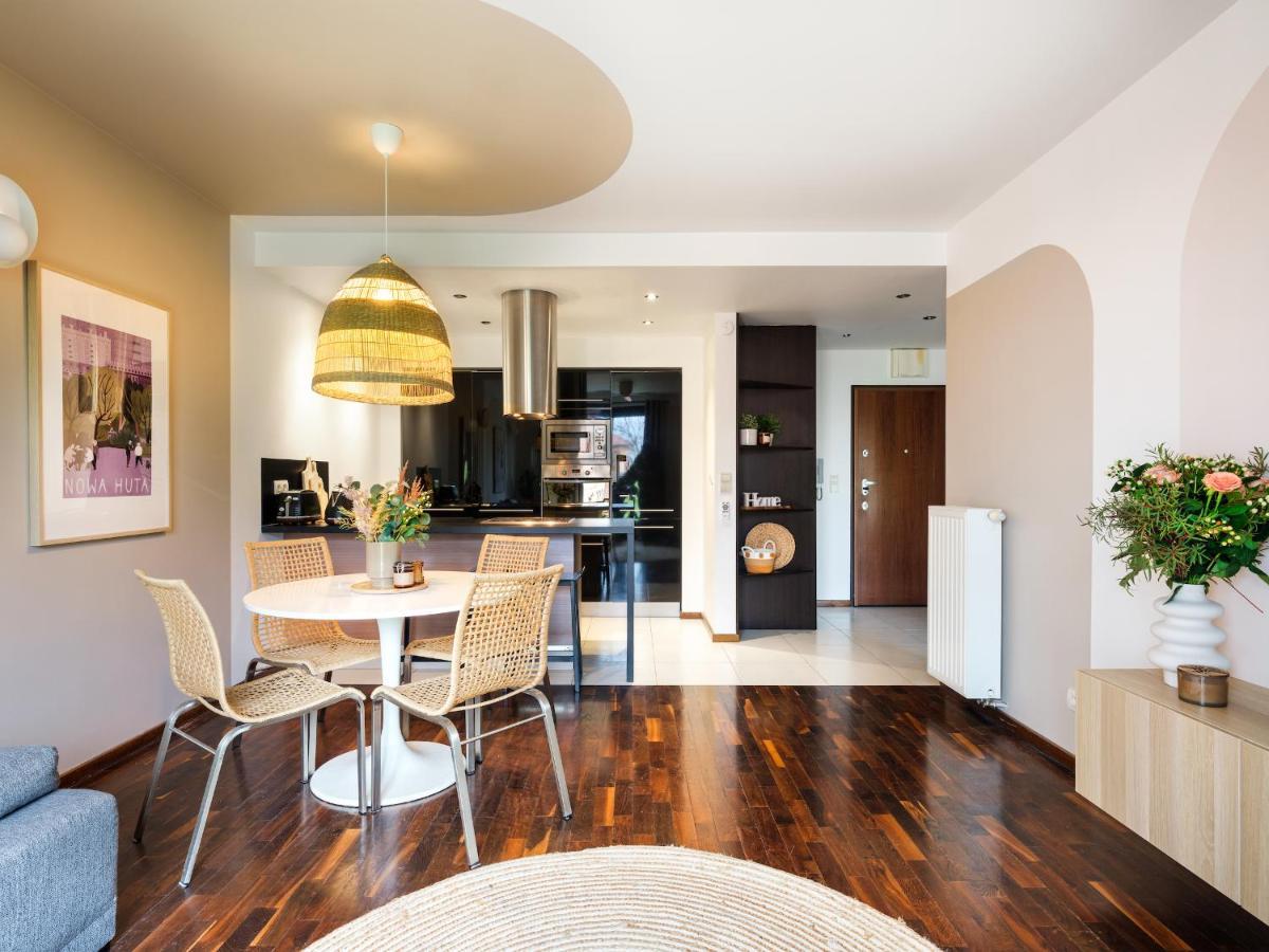 W Scislym Centrum Krakowa Z Parkingiem! Apartment Krakau